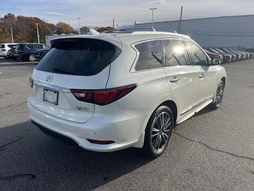 2019 INFINITI QX60 Luxe