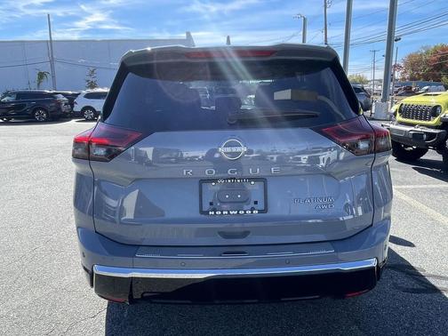2024 Nissan Rogue Platinum