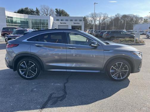 2025 INFINITI QX55 LUXE