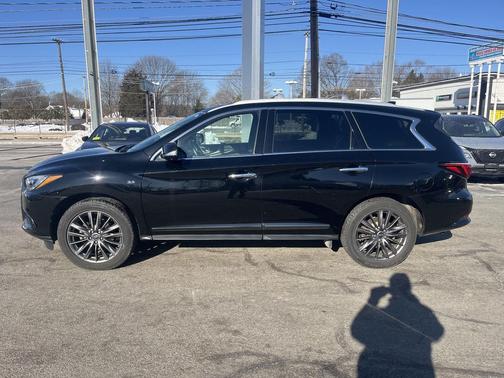 2020 INFINITI QX60 Luxe