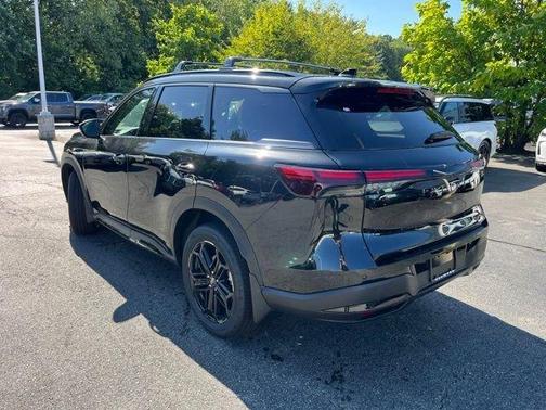 Diamond Black 2027 INFINITI QX60 SPT