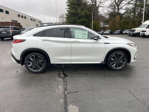 2025 INFINITI QX55 LUXE