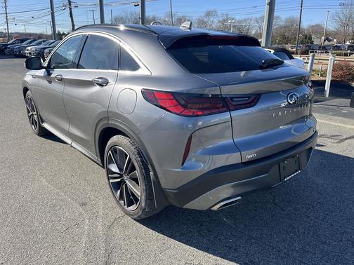 2025 INFINITI QX55 LUXE