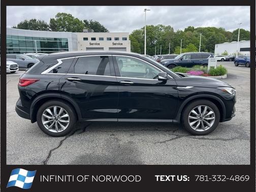 2022 INFINITI QX50 LUXE