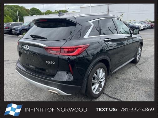 2022 INFINITI QX50 LUXE