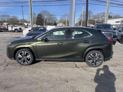 2022 Lexus UX 250h Base