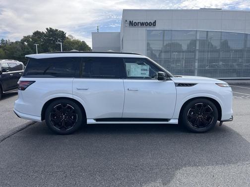 2026 INFINITI QX80 SPORT