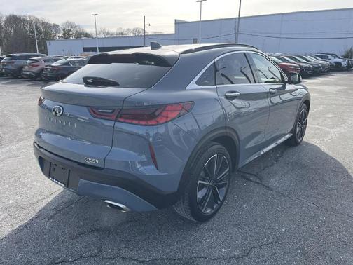 2025 INFINITI QX55 LUXE