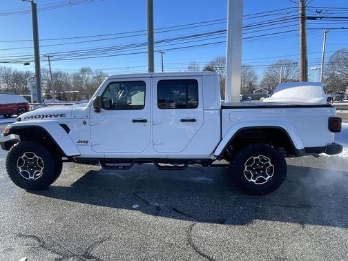 2023 Jeep Gladiator Mojave