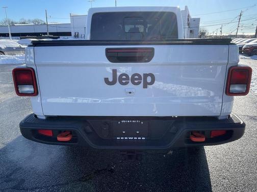 2023 Jeep Gladiator Mojave