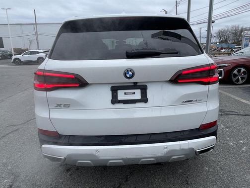 2023 BMW X5 PHEV xDrive45e