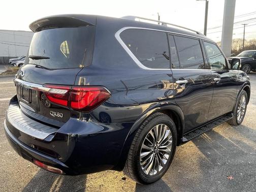 2021 INFINITI QX80 SENSORY