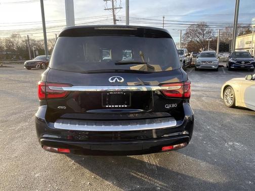 2021 INFINITI QX80 SENSORY