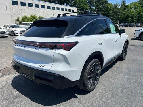 White 2027 INFINITI QX65 AUTOGRAPH