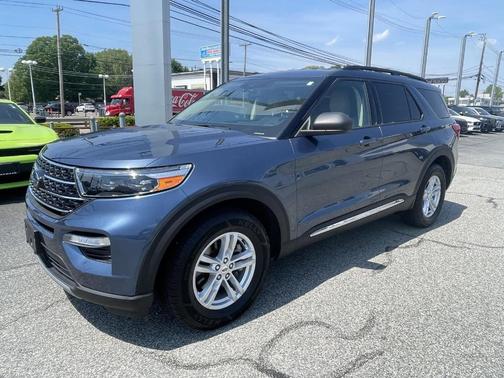 Blue 2020 Ford Explorer XLT