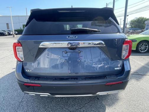 Blue 2020 Ford Explorer XLT