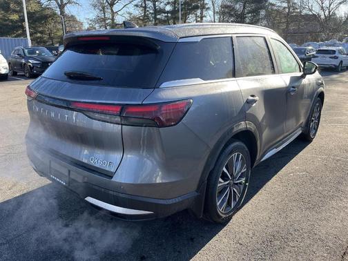 Graphite Shadow 2026 INFINITI QX60 Luxe