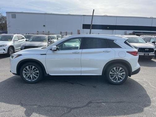 2025 INFINITI QX50 Luxe