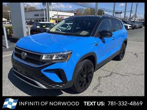 Cornflower Blue 2023 Volkswagen Taos 1.5T SE