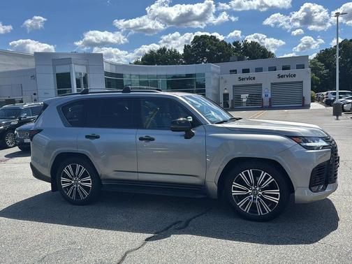 2024 Lexus LX 600 Luxury