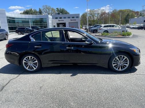 Black Obsidian 2023 INFINITI Q50 LUXE