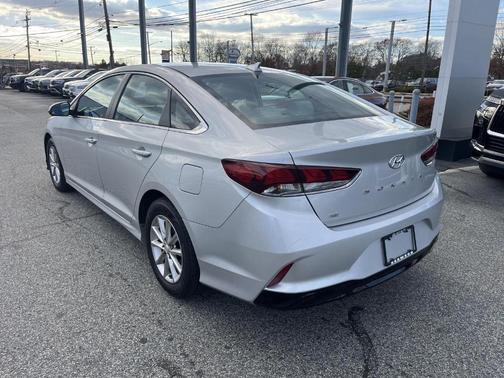 2019 Hyundai SONATA SE