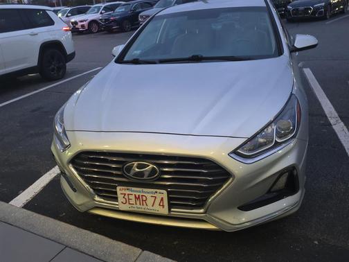 2019 Hyundai SONATA SE