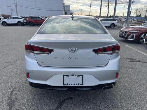 2019 Hyundai SONATA SE
