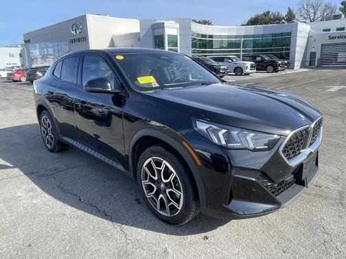 2025 BMW X2 xDrive28i