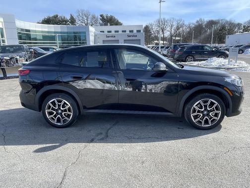 2025 BMW X2 xDrive28i