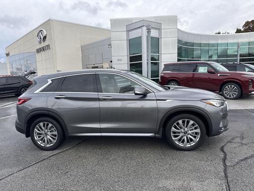 2025 INFINITI QX50 Luxe
