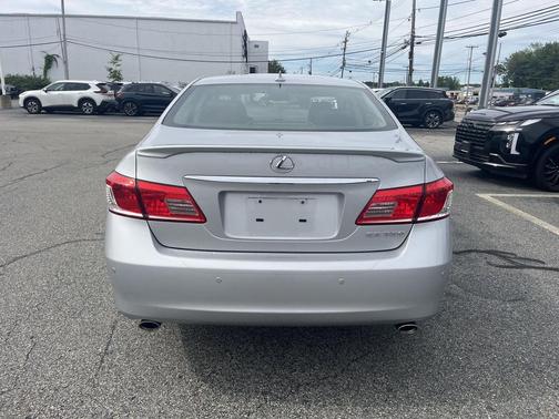 2011 Lexus ES 350 Base