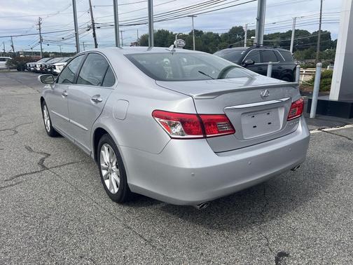 2011 Lexus ES 350 Base