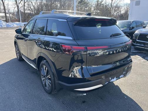 Diamond Black 2026 INFINITI QX60 Luxe
