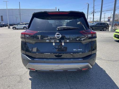 Black 2023 Nissan Rogue SL