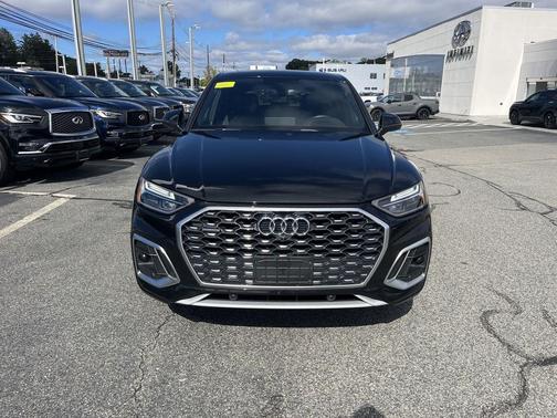 2023 Audi Q5 45 S line Premium Plus