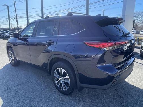 Blueprint 2023 Toyota Highlander Hybrid XLE