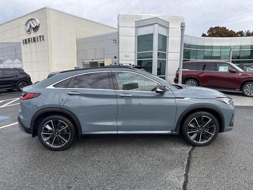 2025 INFINITI QX55 LUXE