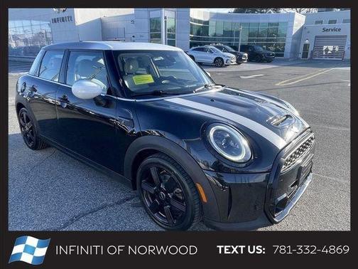 Midnight Black 2023 MINI Hardtop Cooper S