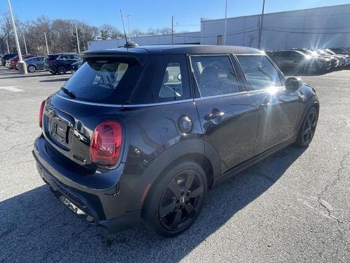 2023 MINI Hardtop Cooper S