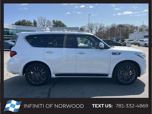 2023 INFINITI QX80 SENSORY