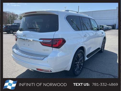 2023 INFINITI QX80 SENSORY