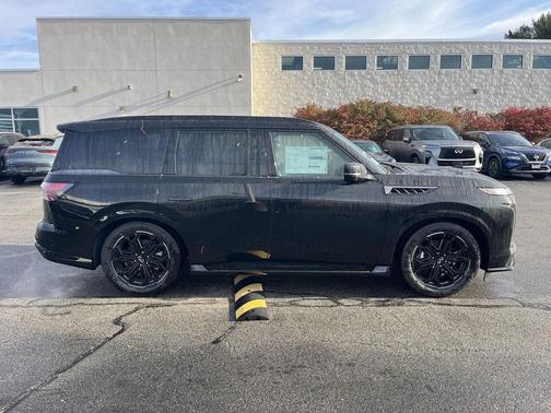 2026 INFINITI QX80 SPORT