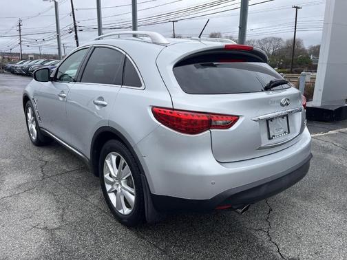 Liquid Platinum 2014 INFINITI QX70 Base