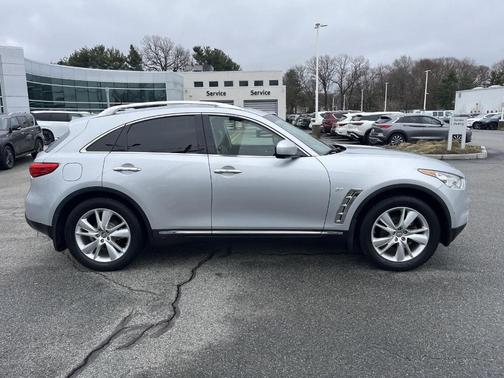 Liquid Platinum 2014 INFINITI QX70 Base
