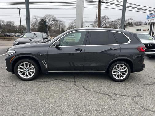 2022 BMW X5 PHEV xDrive45e