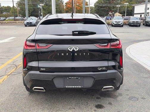 Black Obsidian 2023 INFINITI QX55 LUXE