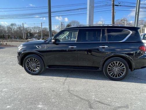 Diamond Black 2024 INFINITI QX80 PREMIUM SELECT