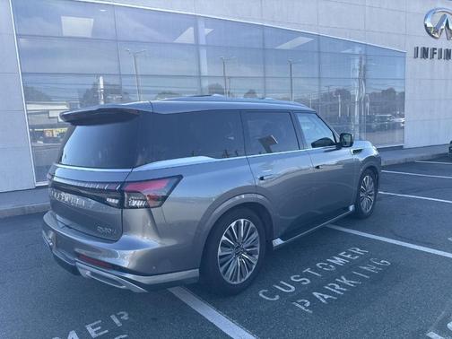 2025 INFINITI QX80 SENSORY