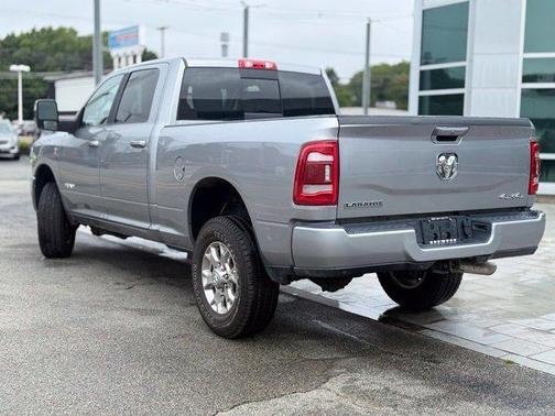 Billet Silver Metallic Clearcoat 2024 RAM 2500 Laramie